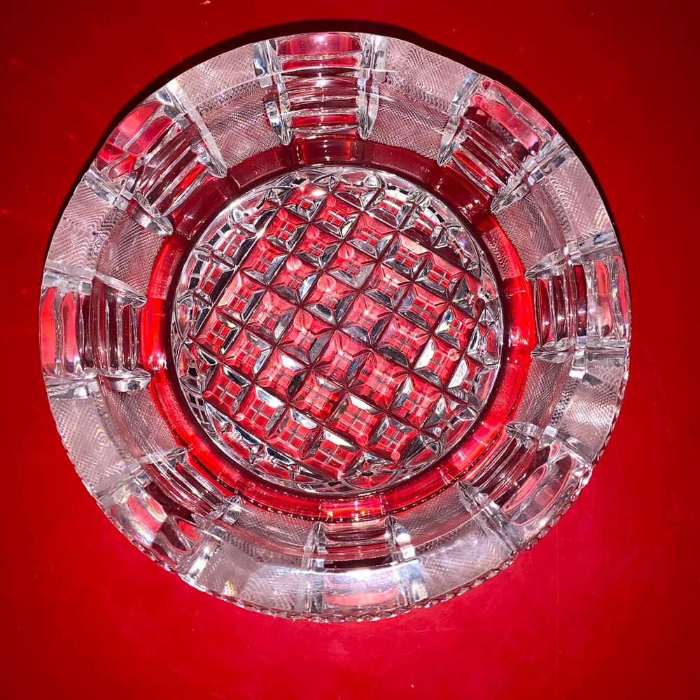 Beautiful Lausitzer Germany Cut And Frosted Crystal Ashtray